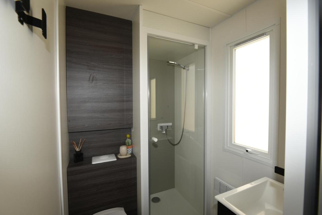 Mobil Home Vue Sur Mer - Racine 03 Saint-Raphaël المظهر الخارجي الصورة