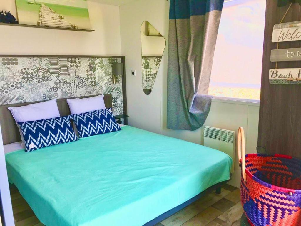 Mobil Home Vue Sur Mer - Racine 03 Saint-Raphaël المظهر الخارجي الصورة